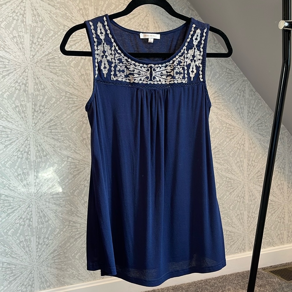 Skies are blue navy cotton tank size s